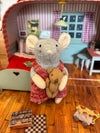 Sam & Julia - Mouse Mansion To Go Bedroom