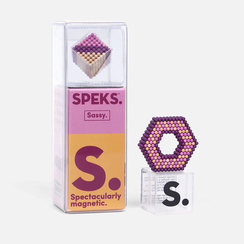 Speks: Sassy