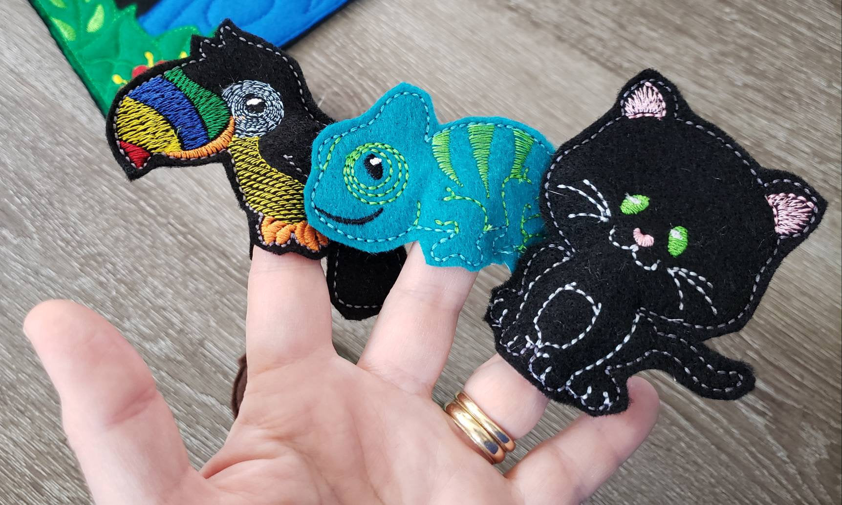 Felt finger puppet animal - Rainforest Animal quiet book page -  Gift for kids - habitat - Party Favor - learning toy - animals and biomes