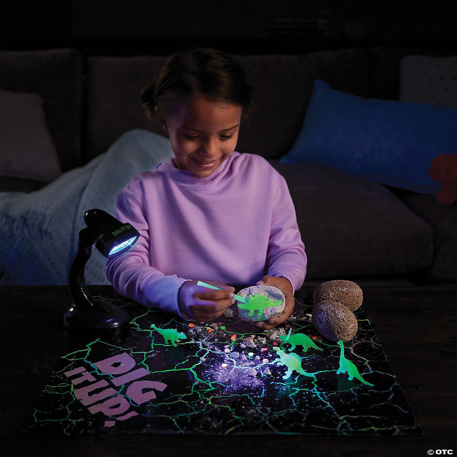 Dig It Up! Glow-In-The-Dark Dinosaur Eggs by Mindware